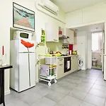 Guesthost - Cenisio & Sempione Cosy Flat Milano